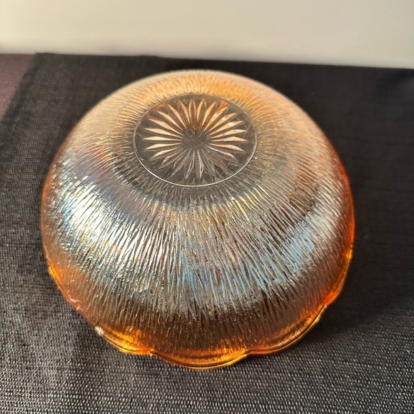 Vintage Amber Jeanette Marigold Carnival Glass Fruit Bowl 7.5" - Picture 3 of 5